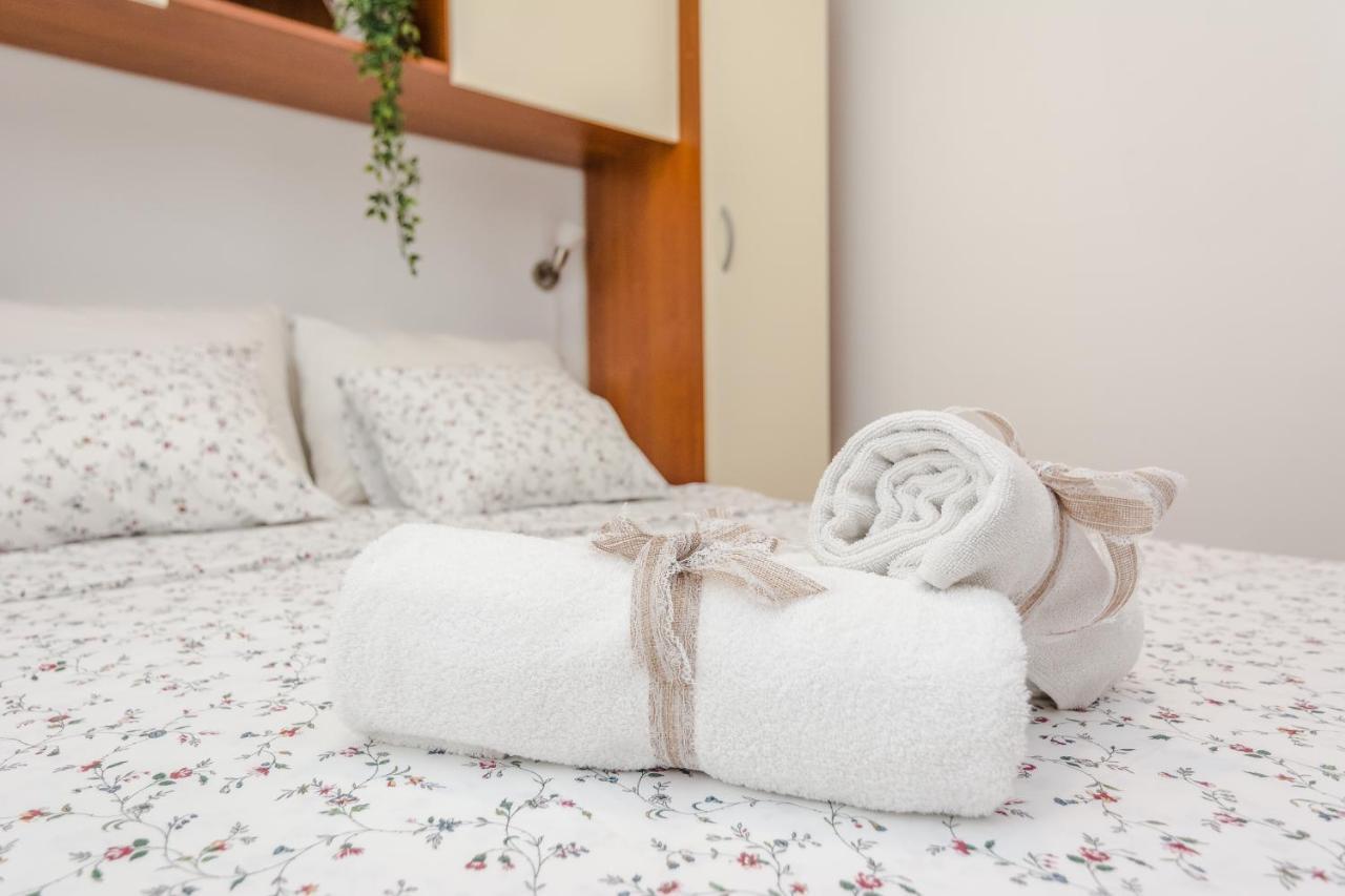 Luton Apartment Zadar Kozino Heating Pool & Jacuzzi Eksteriør bilde
